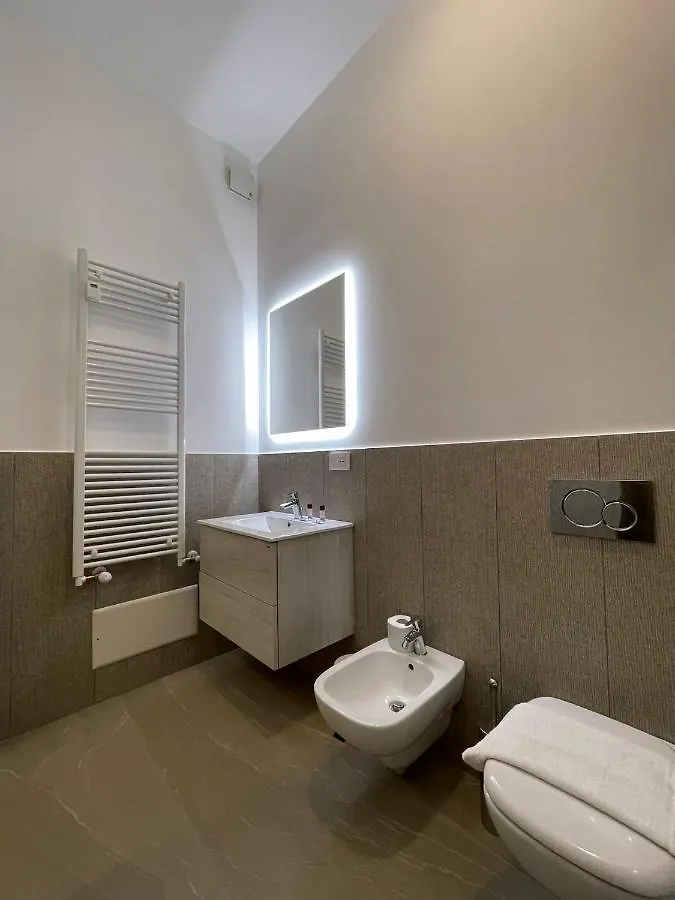Farolfi Apartments Corso Di Porta Vittoria Milan 0*,